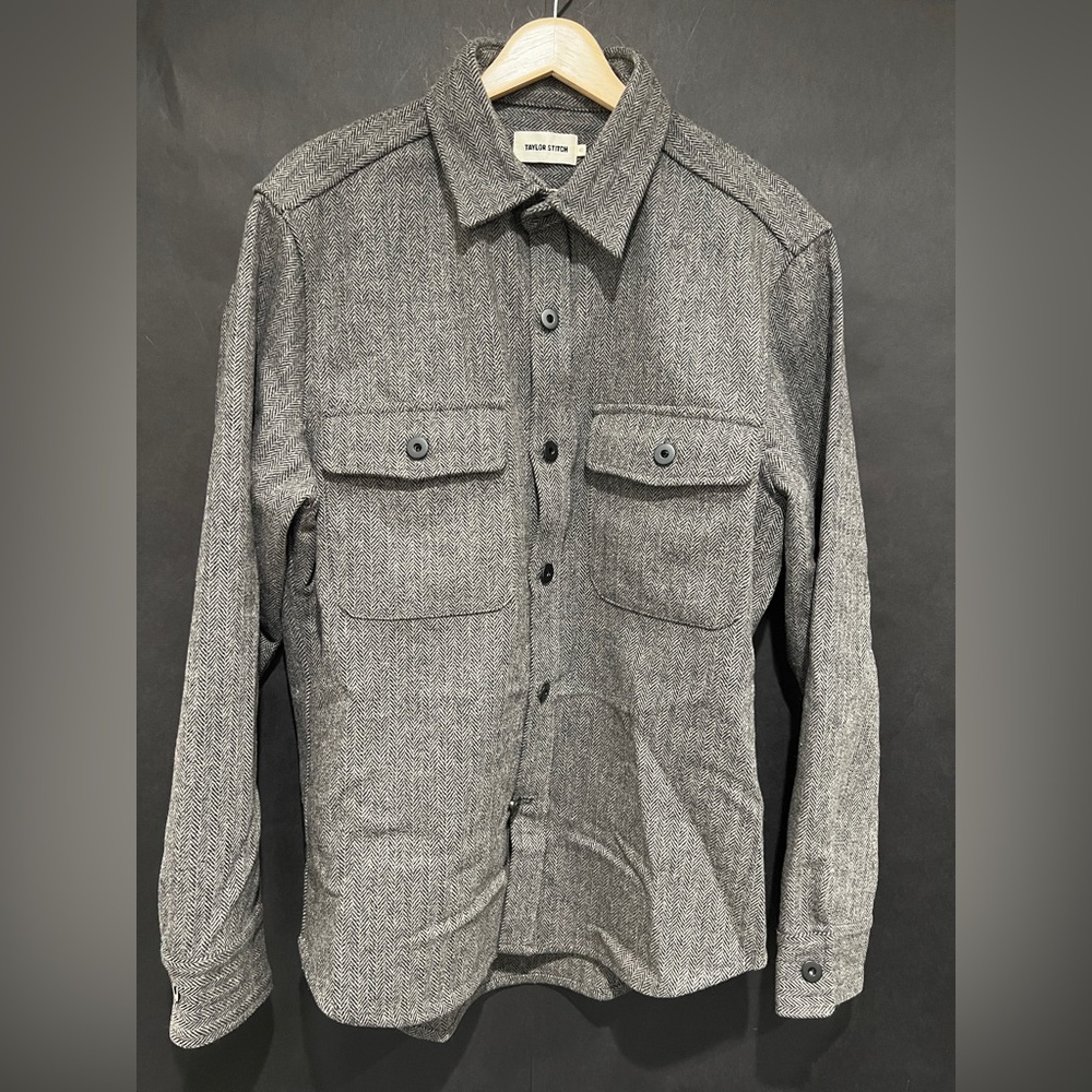Taylor Stitch The Explorer Shirt in Herringbone, Size 42, Like NEW!